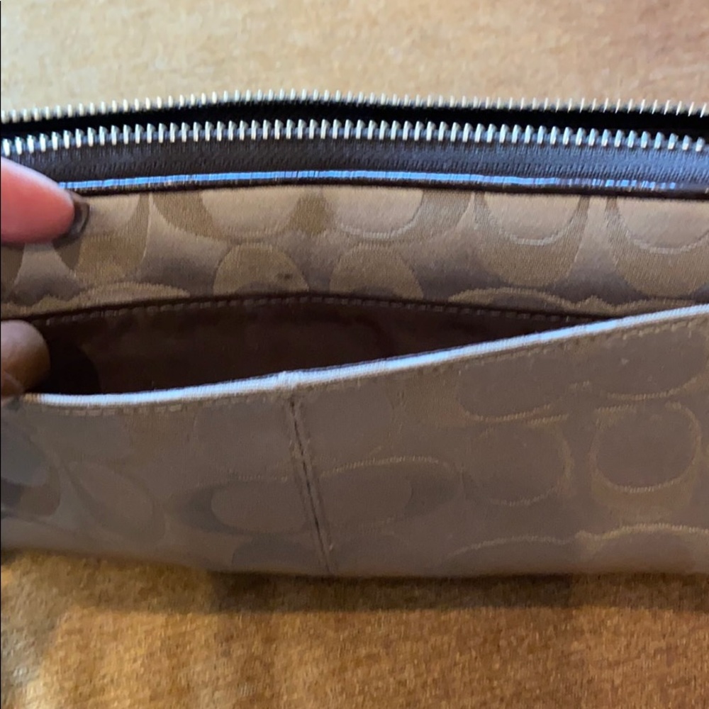 COACH accordion Wallet leather & C fabric - Picture 3 of 8